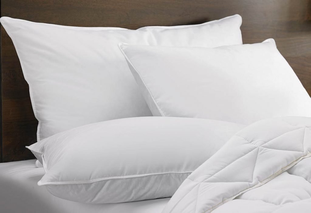 The Difference Between King and California King Size Beds, Mattresses and Pillows