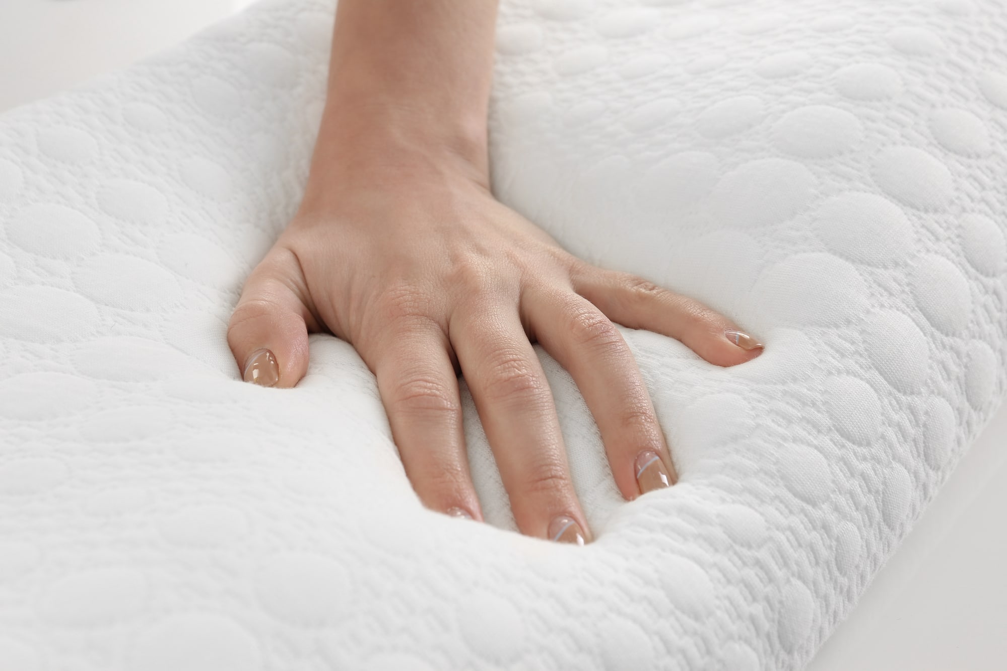 11 Best Memory Foam Pillows Reviewed in Detail (Fall 2023)