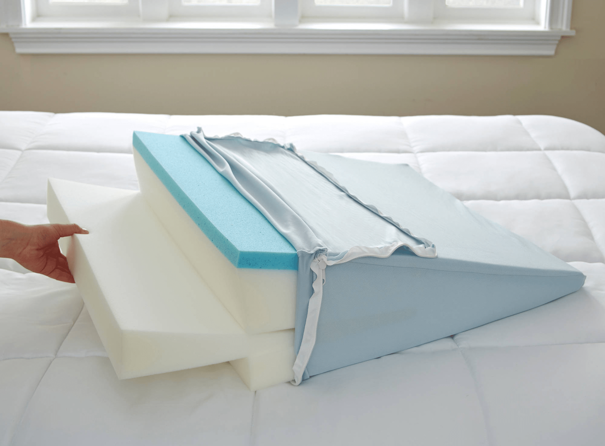 6 Best Pillows for Sleep Apnea Reviewed in Detail (Fall 2023)