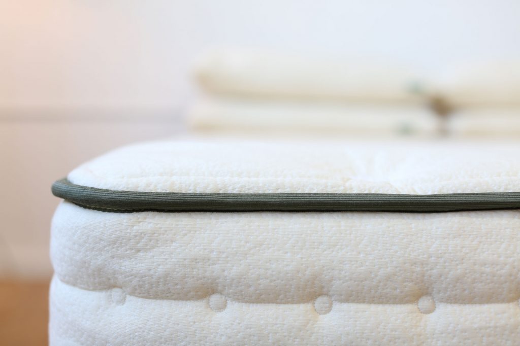 9 Best Organic Mattresses – Make Your Bed Eco-friendly!