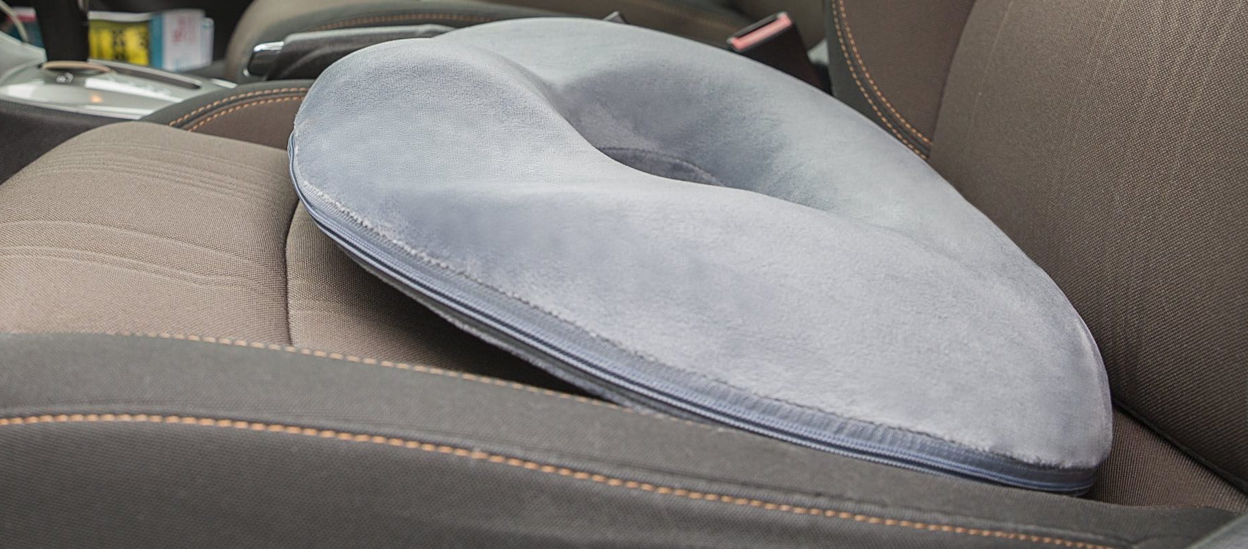 7 Best Donut Pillows Reviewed in Detail (Fall 2023)