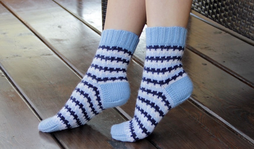 10 Best Socks for Sleeping - No More Restless Nights