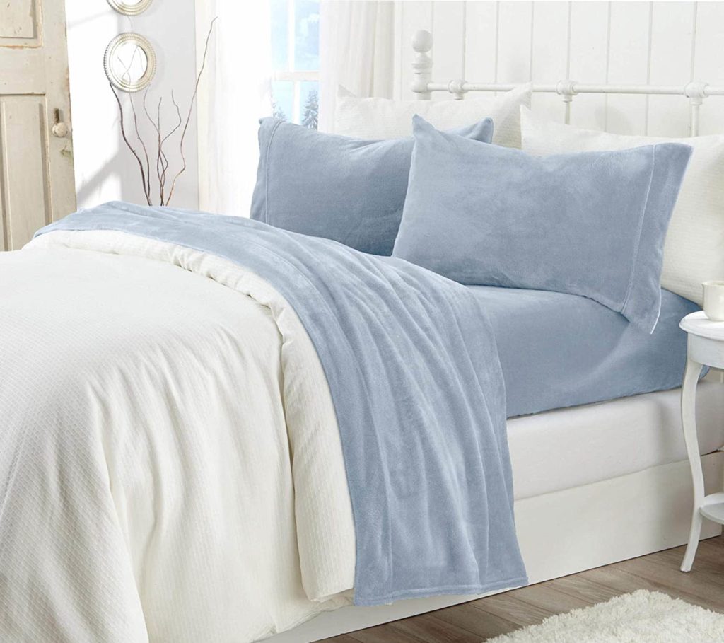 8 Best Fleece Sheets - When You Don't Want To Leave Your Bed