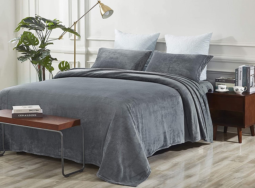 8 Best Fleece Sheets - When You Don't Want To Leave Your Bed