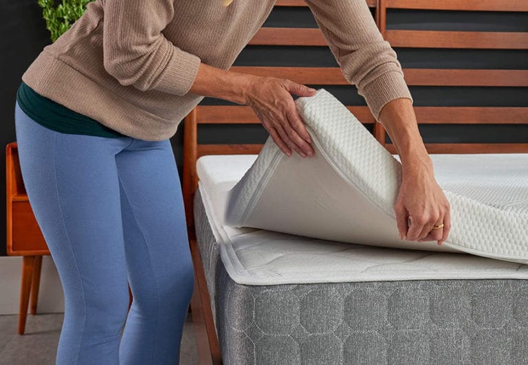 6 Best Mattress Toppers for College Reviewed in Detail (Fall 2023)