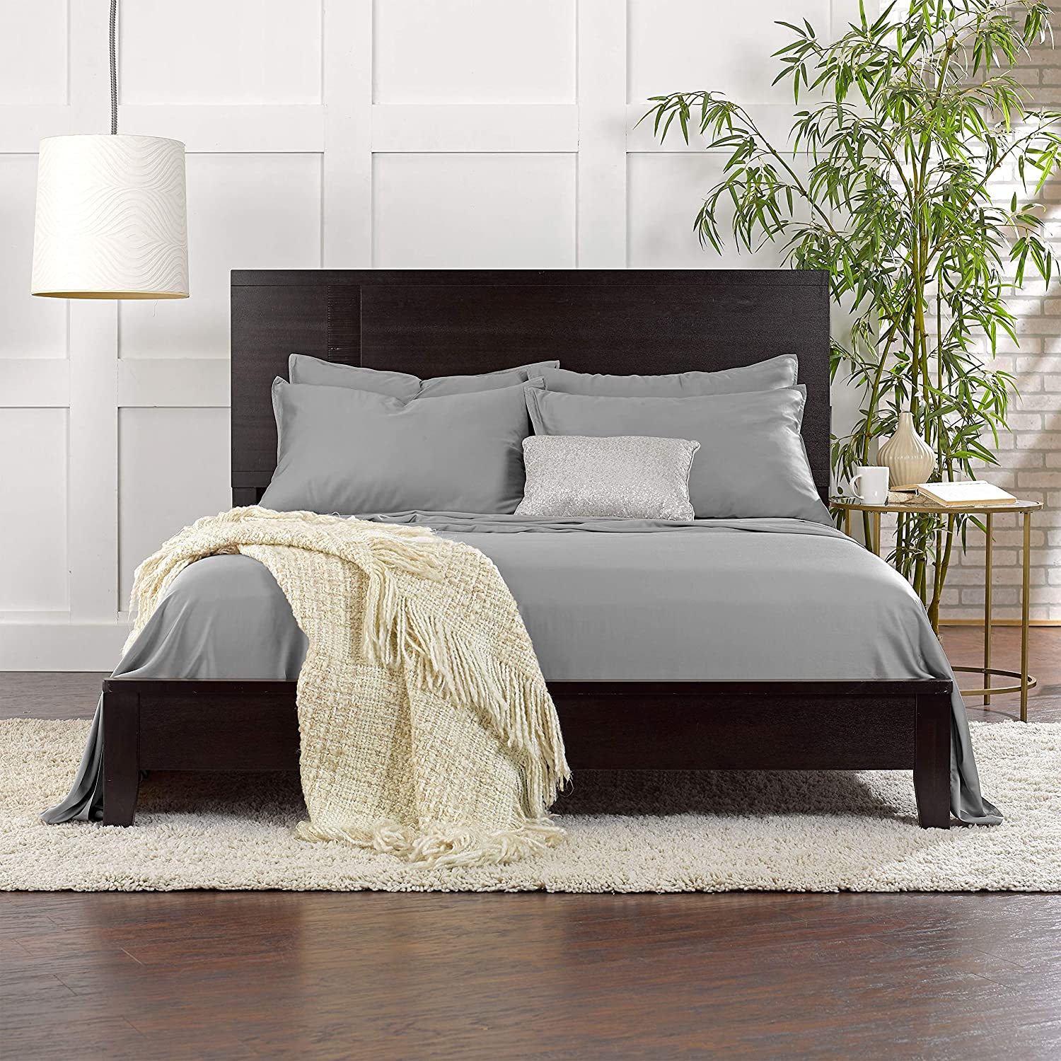 8 Best Bamboo Sheets Reviewed in Detail (Fall 2023)