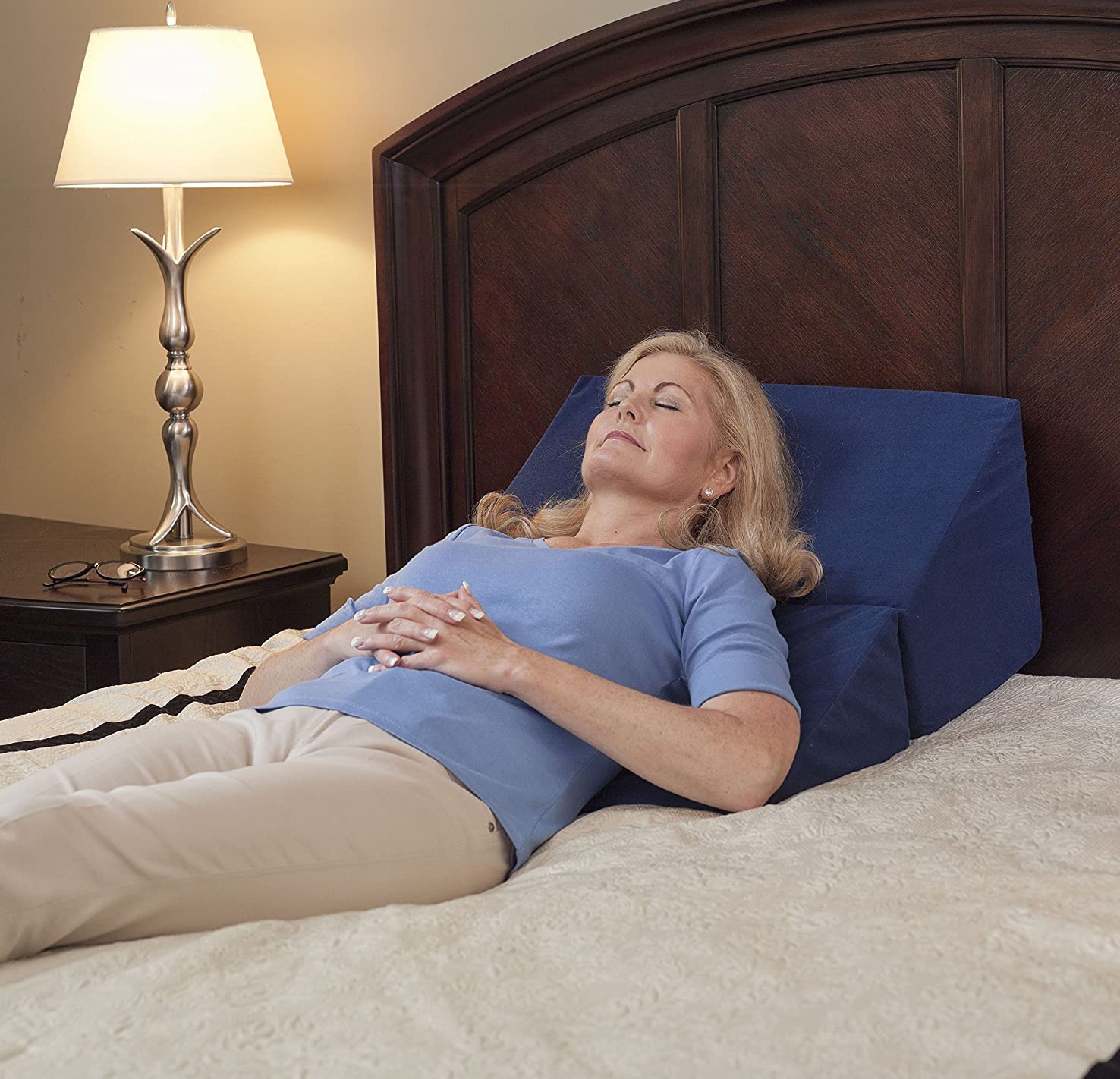 5 Best Pillows for Vertigo (Fall 2023) — Reviews & Buying Guide