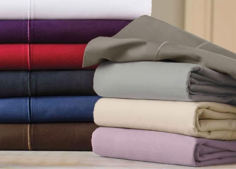 5 Best Color Bed Sheets to Hide Stains Reviewed in Detail (Winter 2024)
