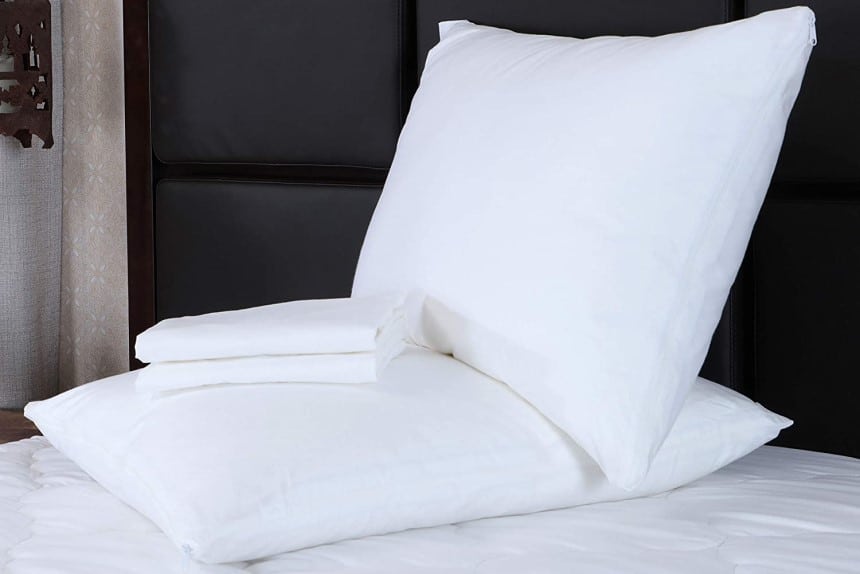 10 Best Pillow Protectors to Make Your Pillow Safe and Last Longer