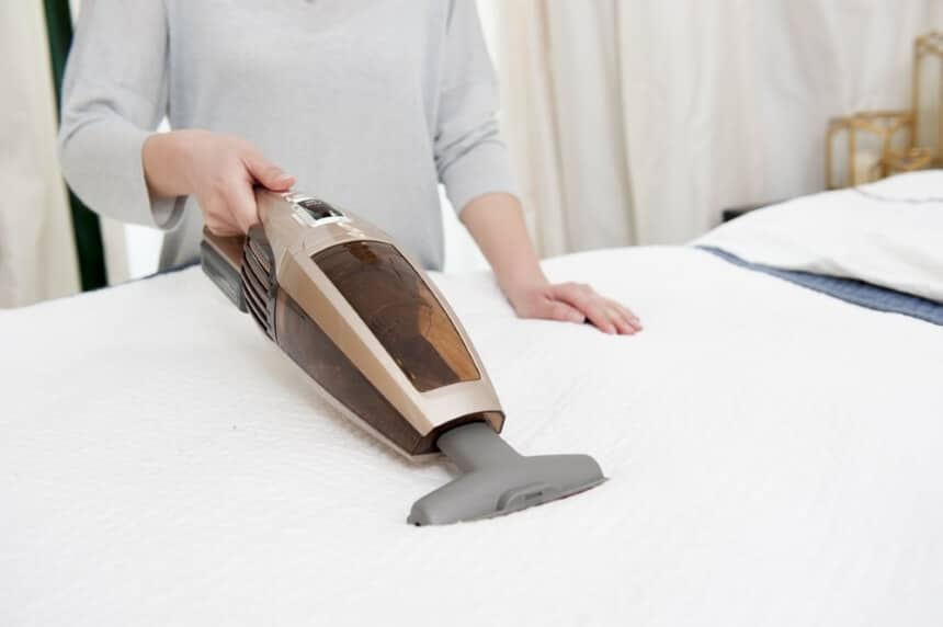 How to Clean a Memory Foam Mattress Topper?