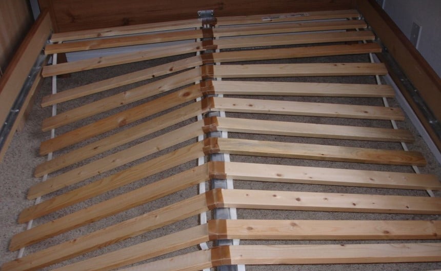 How To Fix A Bed Frame Step By Guide, How To Stop Bed Slats Coming Out