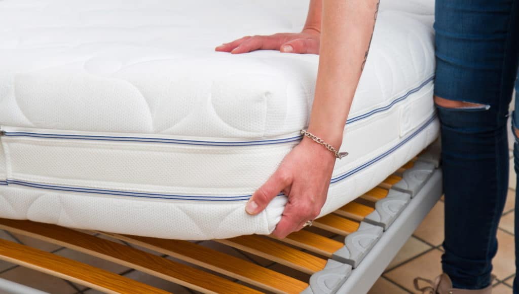 How to Restore a Memory Foam Mattress