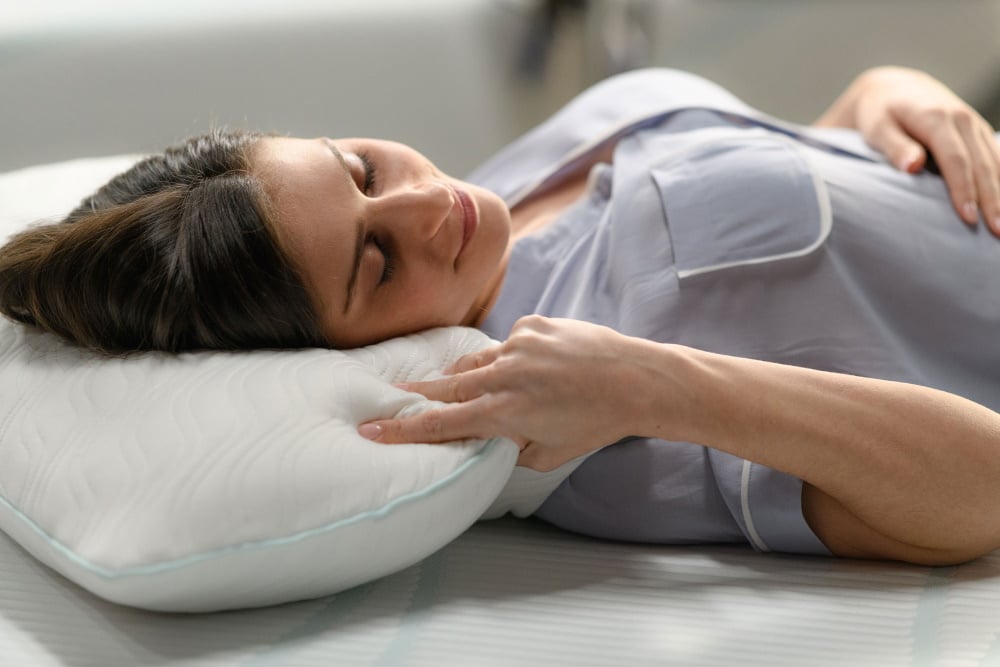 7 Best Pillows for Back Sleepers - Enjoy a Good Night's Rest