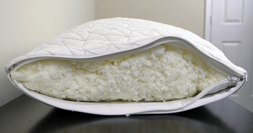 7 Best Fillings for Pillows - Great for Any Project! (Fall 2022)