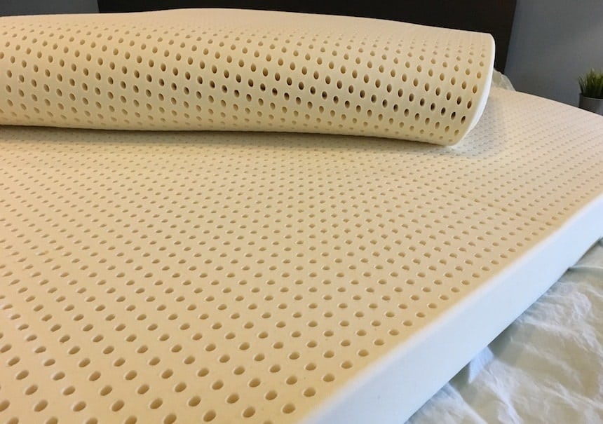 5 Best Organic Mattresses Toppers - Good for You and for Nature!