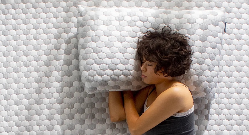 6 Best Hotel Pillows - Durable and Cozy (Summer 2022)