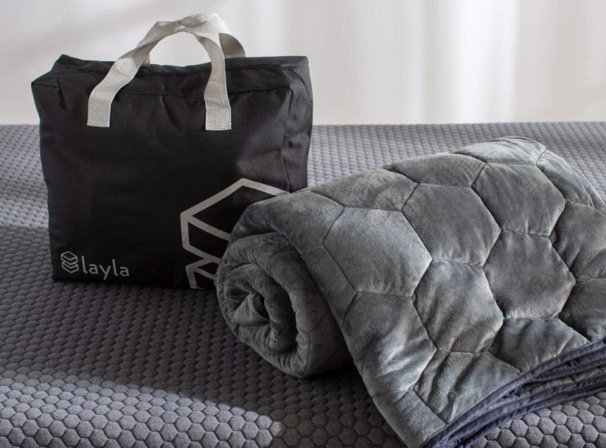 Layla Weighted Blanket (Summer 2022) – Specs, Features, Pros and Cons