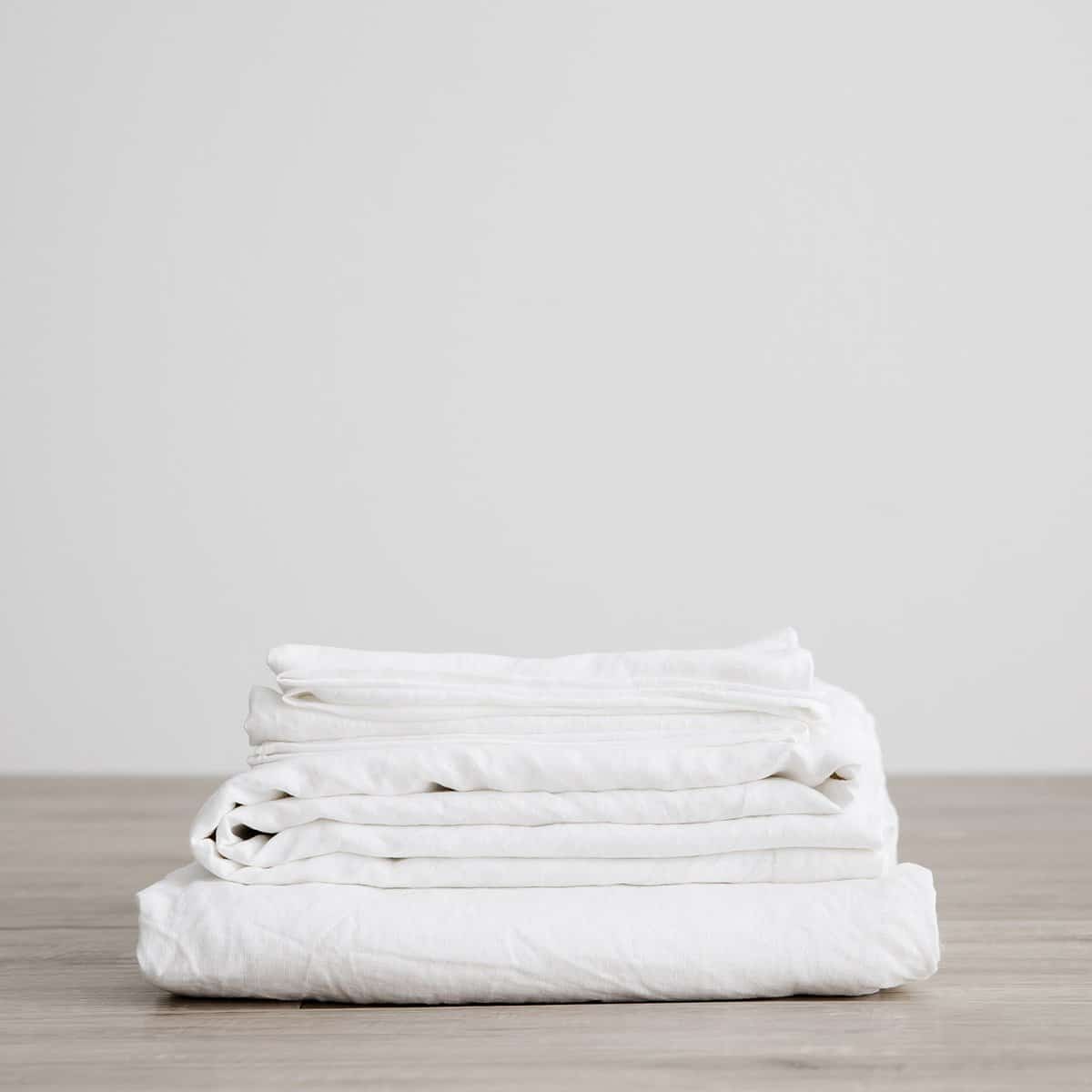 Cultiver Linen Sheet Set with Pillowcases