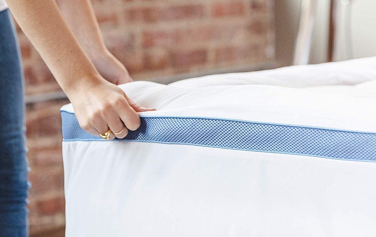 7 Best Latex Mattress Toppers (Aug. 2021) Reviews & Guide