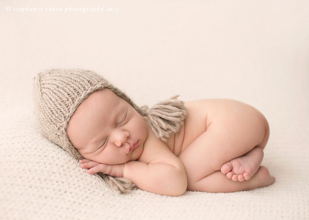 Babies Sleeping with Their Butt in The Air: 5 Different Reasons