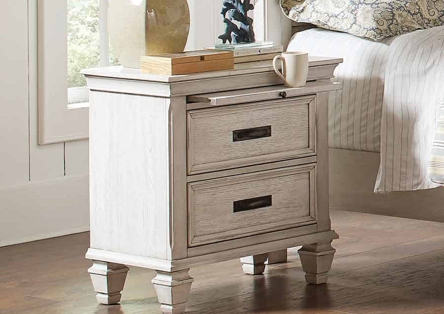 Nightstand Height: Find the Perfect One