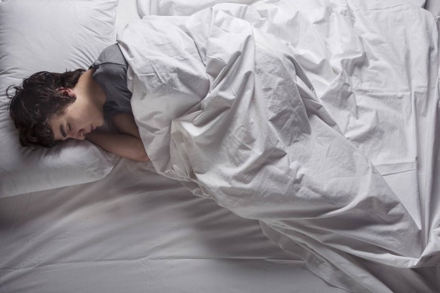How to Stop Someone from Snoring. Tips and Tricks from an Expert.