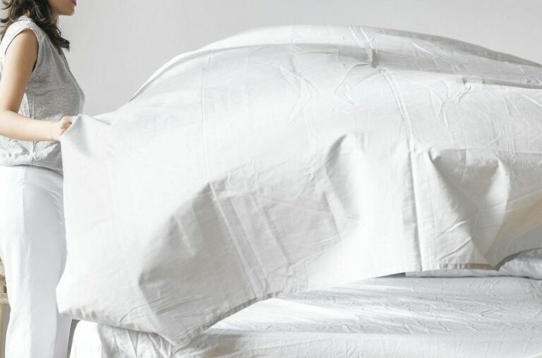 How to Sleep with New Tattoo 8 Important Advice (Winter 2024)