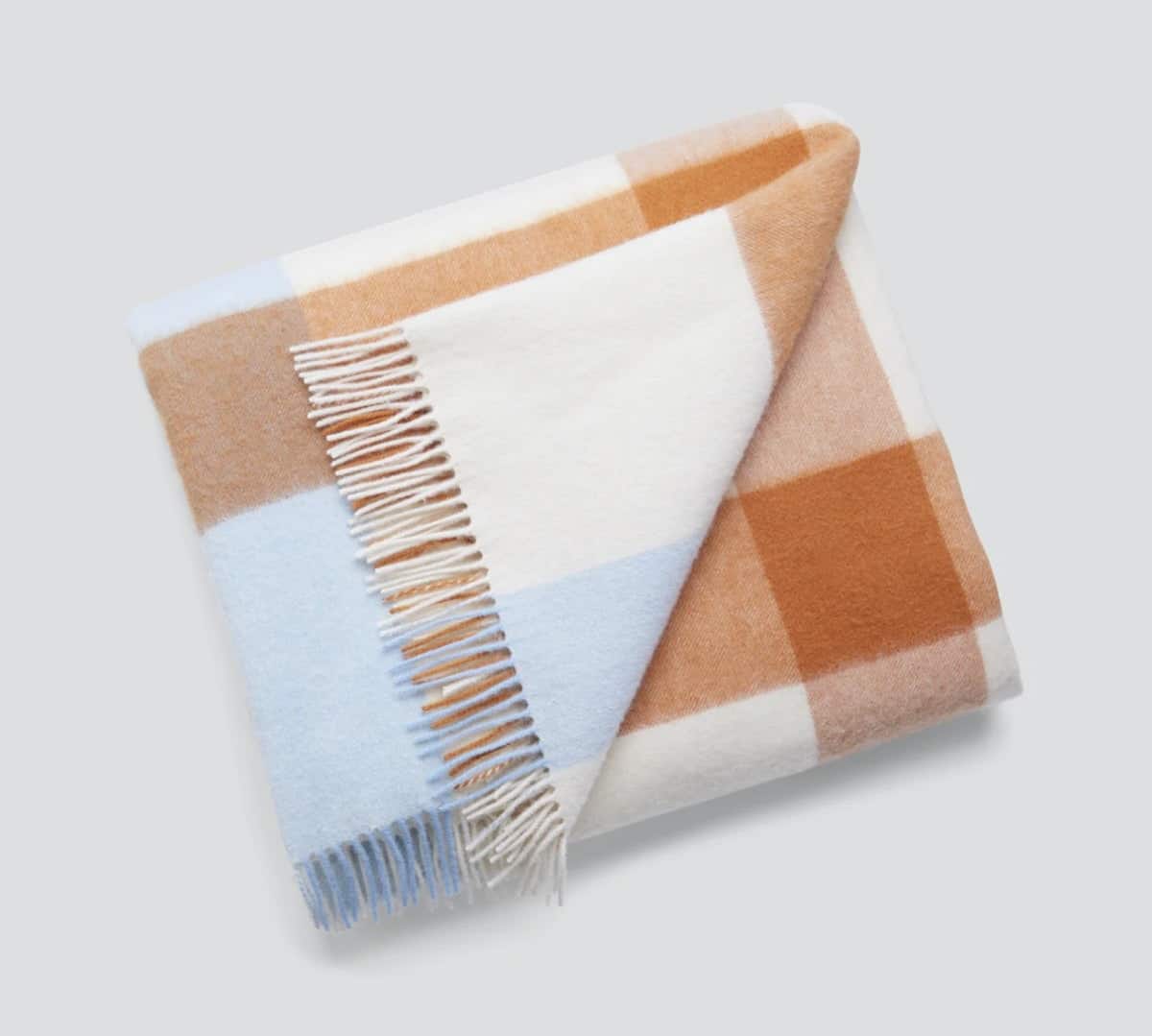 Bold Plaid Throw