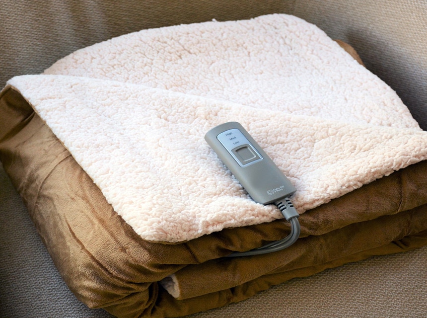 Are Electric Blankets Safe? Guide to Using Them Properly!