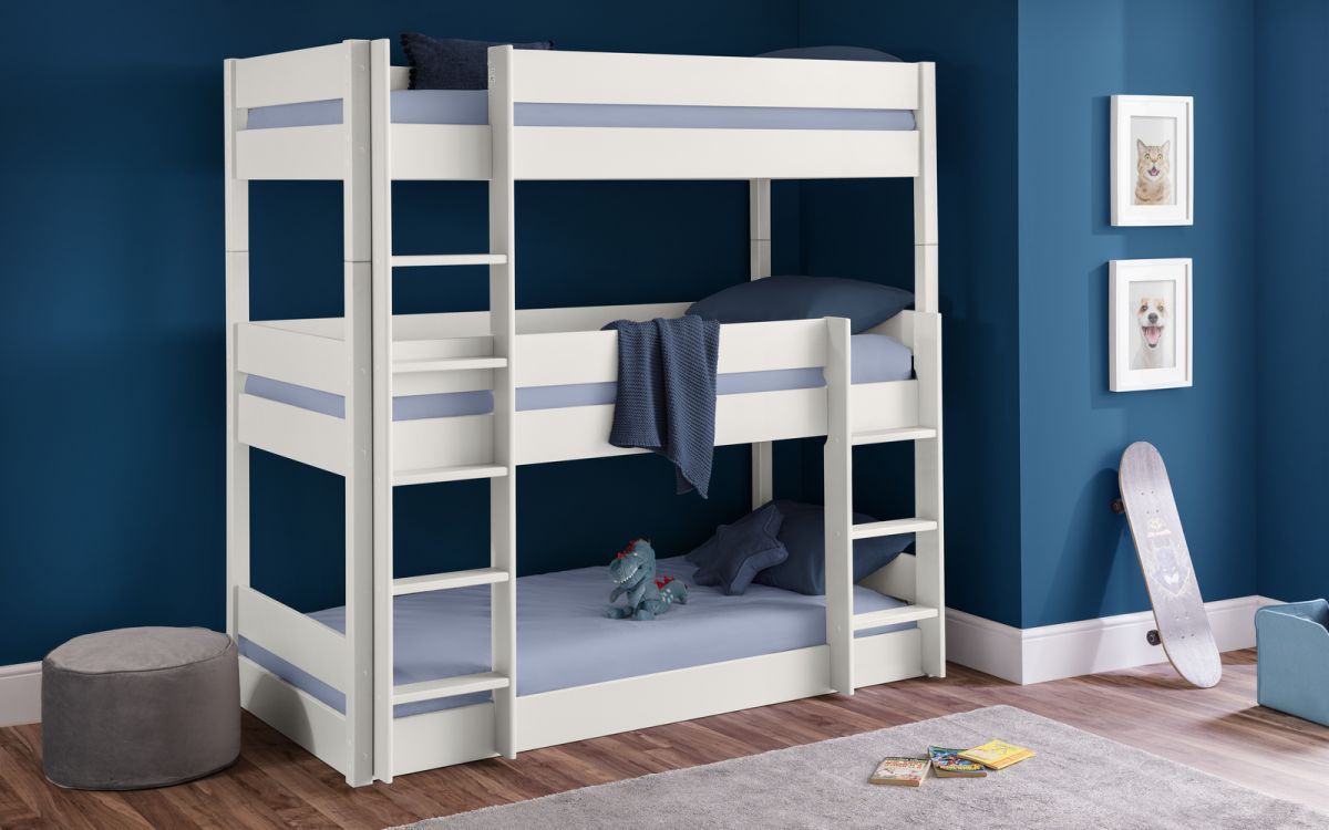8 Best Triple Bunk Beds Reviewed in Detail (Summer 2024)