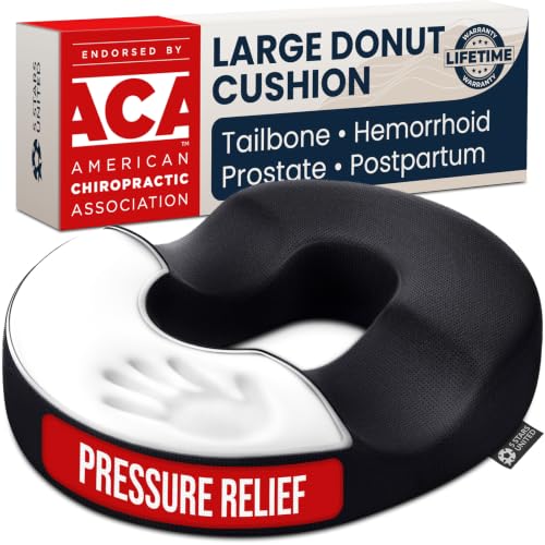 5 Stars United Large Donut Pillow